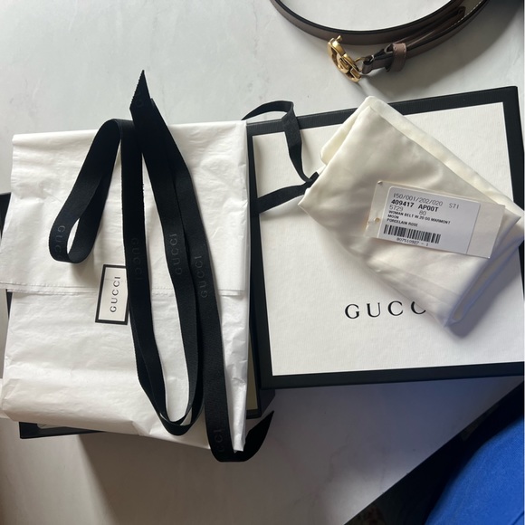 *SOLD* Gucci Thin Belt with Double G Buckle in Porcelain Rose - Picture 9 of 11